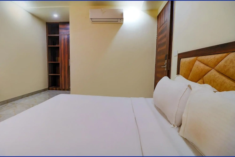 Premium room