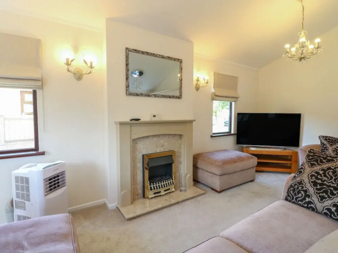 27 Brocklehurst