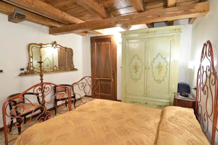 De la Pietà Apartment