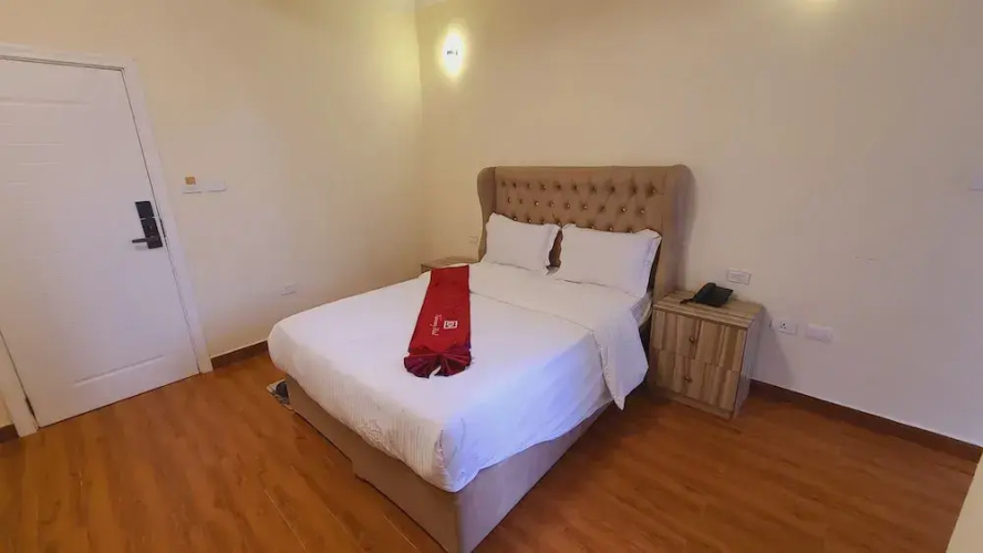 nahusenay hotel