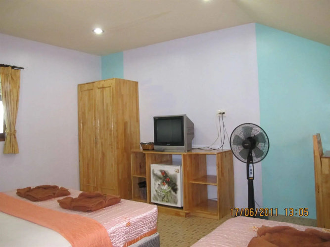 Khun Ying House