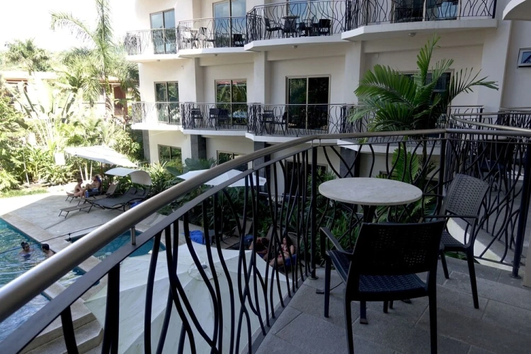 1 Bedroom Luxury room with balcony