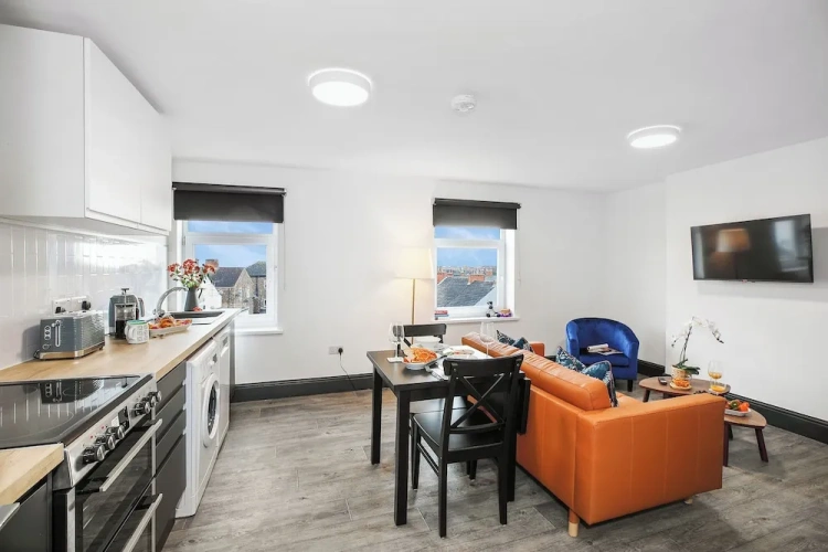 1 Bedroom Apartment