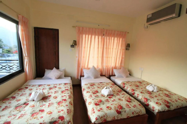 Hotel Golden Holiday