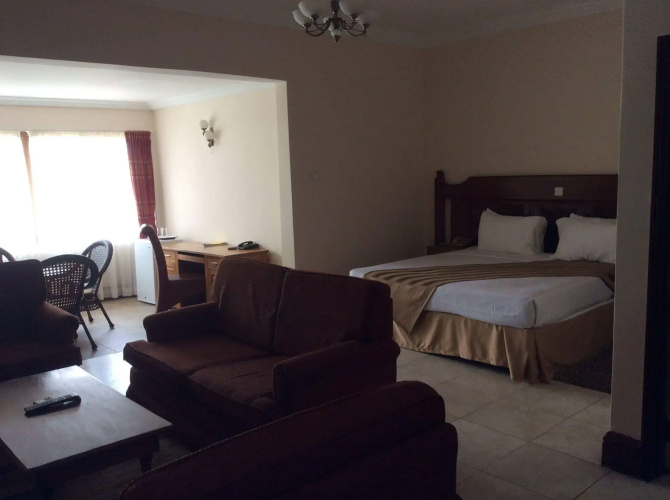 Highgate Hotel