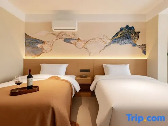 2 Bedrooms Suite
