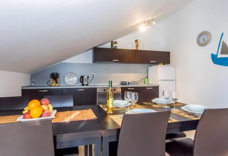 2 Bedrooms Apartment with balcony