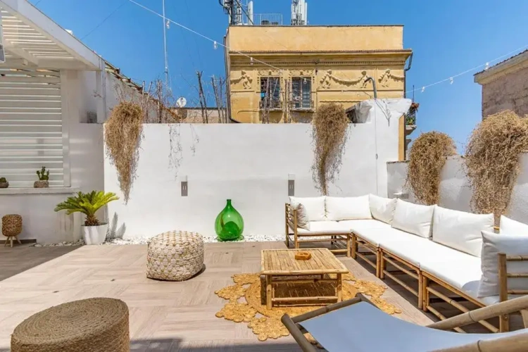 Deluxe Double room with balcony