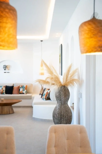 2 Bedrooms Villa