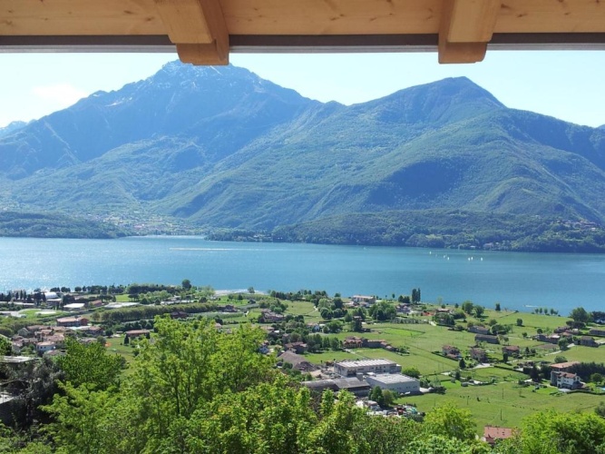 1 Bedroom Apartment with lake view