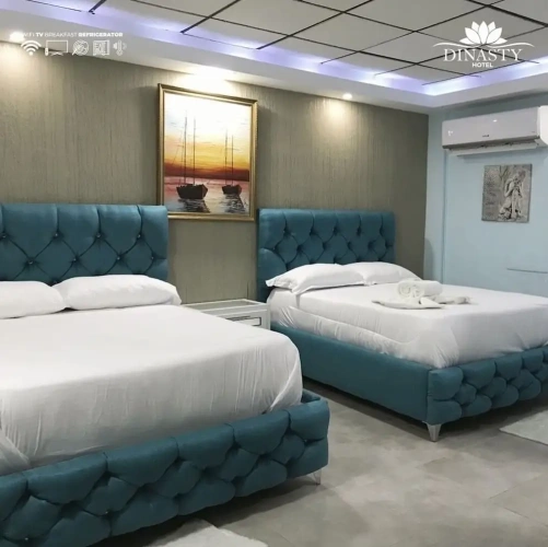 Standard Quadruple Family room