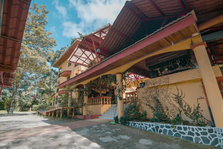 Hotel Las Tres Banderas