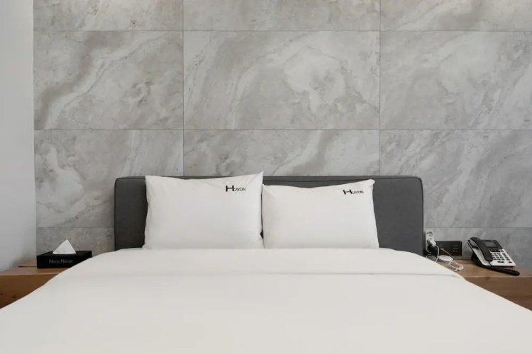 Haydn Hotel