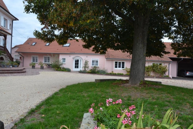 3 Bedrooms Cottage