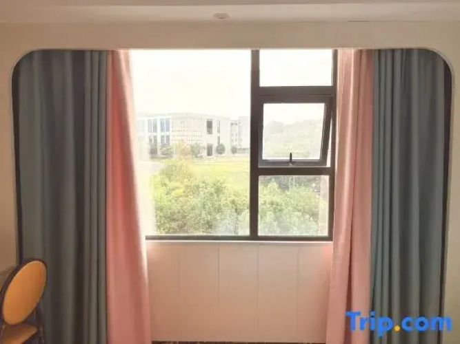 Qihang Hotel
