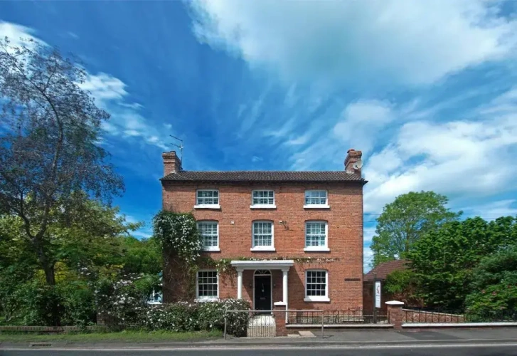 Double Cottage