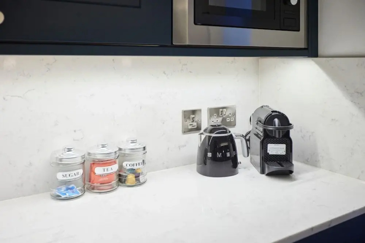 Host Stay The Langley Hotel Apartment 11