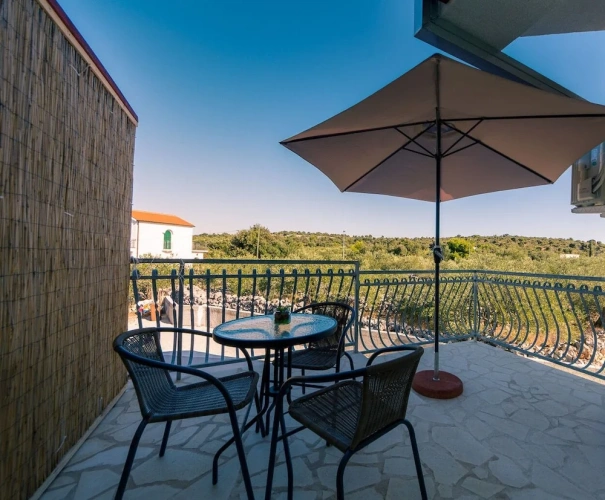 Apartment with balcony