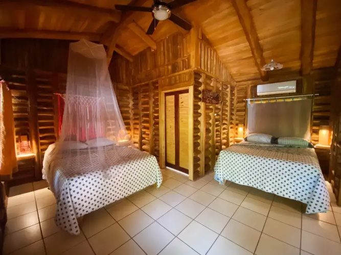 Cabañas Lamaite