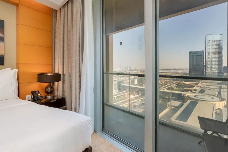SuperHost - Spacious Apartment With Panoramic Skyline Views I Address Dubai Mall