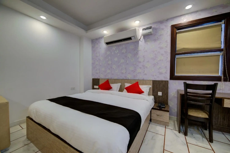 Standard Suite