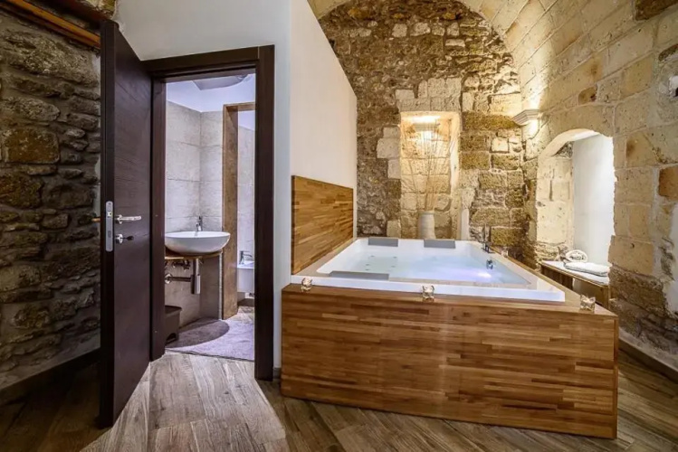 Sacratum BB Suite Spa