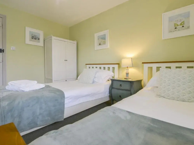 Camelot Cottage