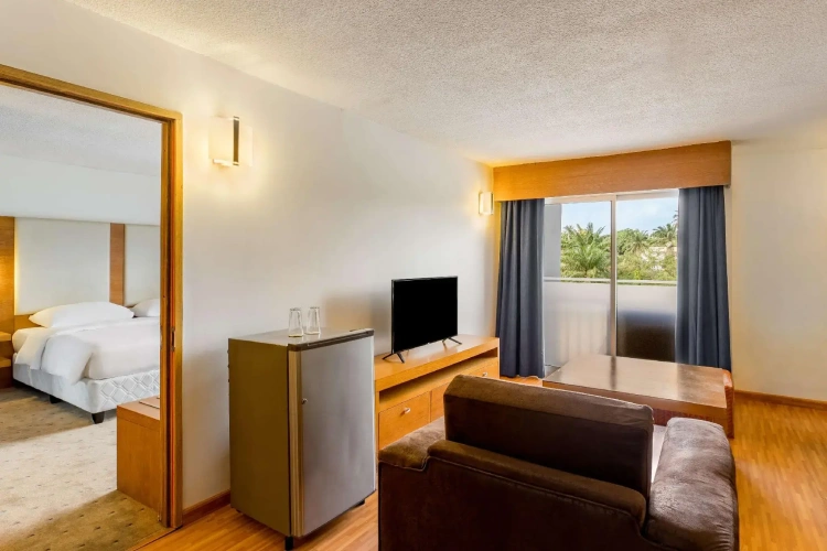 Suite with balcony