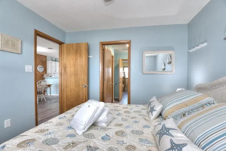 Ocean Breeze Retreat