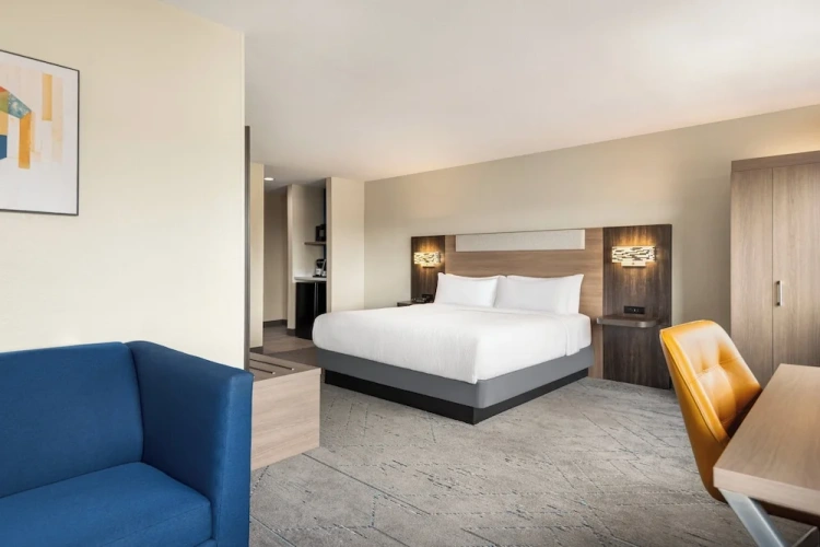 Double Suite