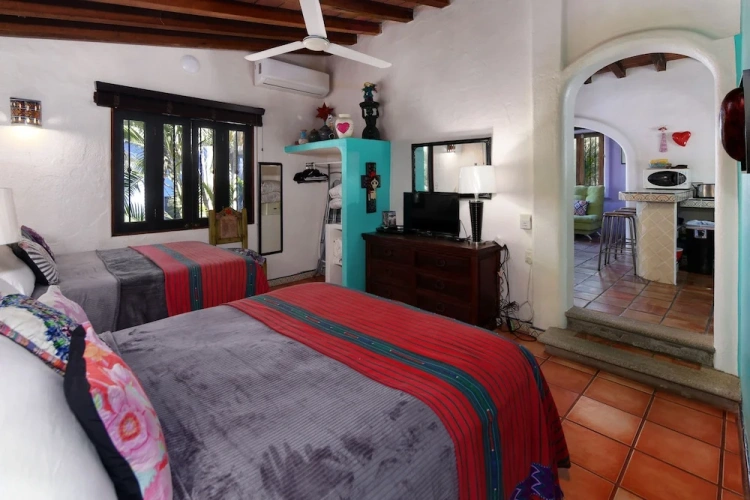Standard room with balcony and with garden view