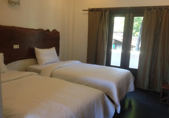Le Vang Bua Villa