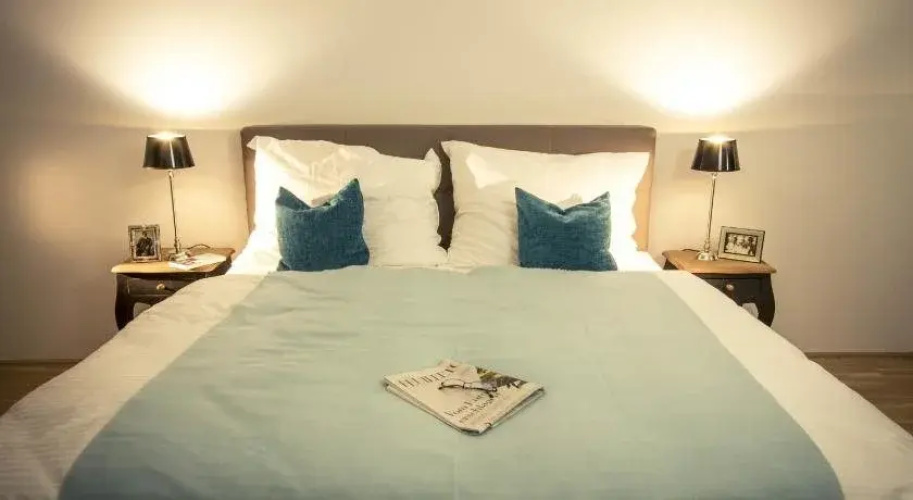 Apartments Freudian Sleep