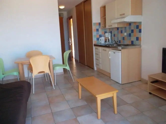 1 Bedroom Apartment with balcony