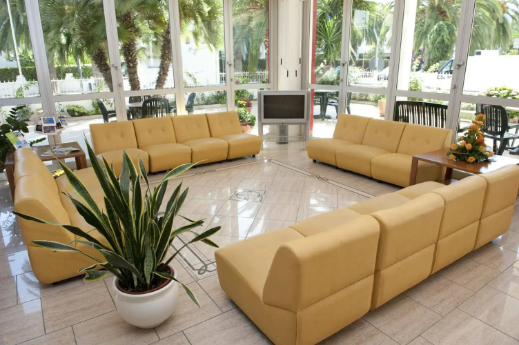 Hotel Caravel