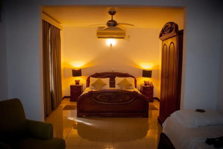 Hotel Blue Bird