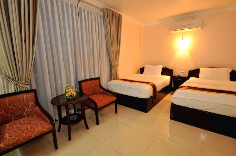 Jun Yue Hotel