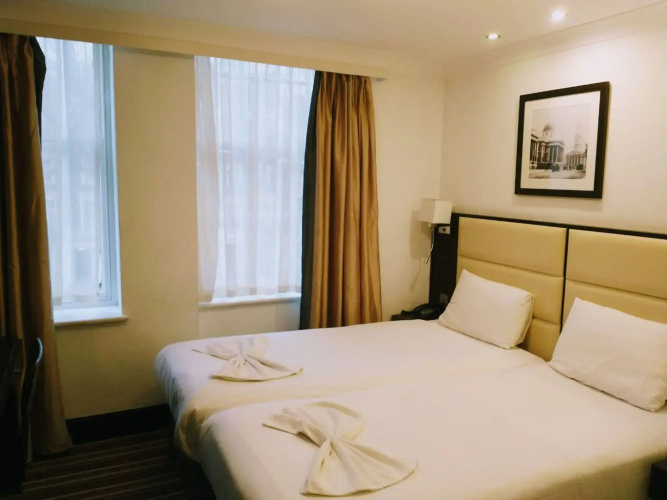 Edward Hotel Paddington