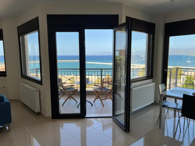 Magical Seaside Town Boutique Apts 2