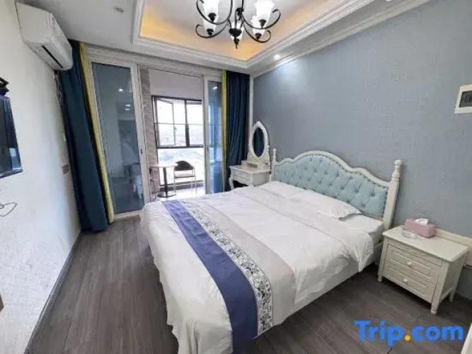 Standard Double room with river view