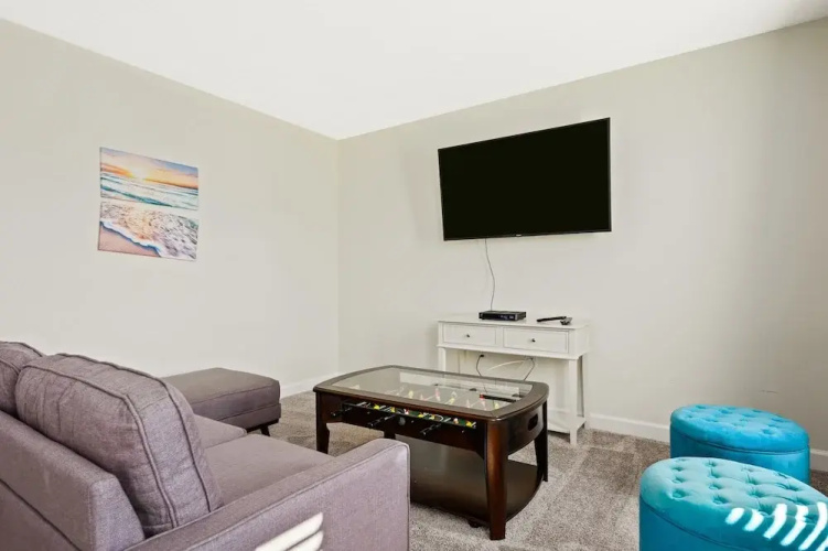 Tr_555r Modern Serenity 8 Bedroom Apts