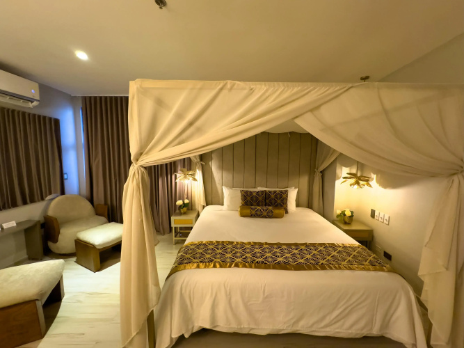 Hotel Catedral Plaza