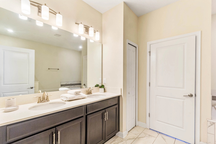 1521mc Amazing Champions Gate 8 Bedroom 5 Bath