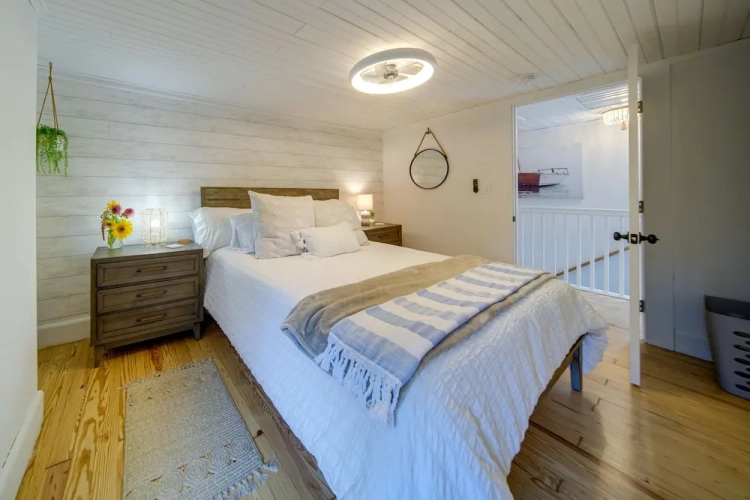 3 Bedrooms Cottage