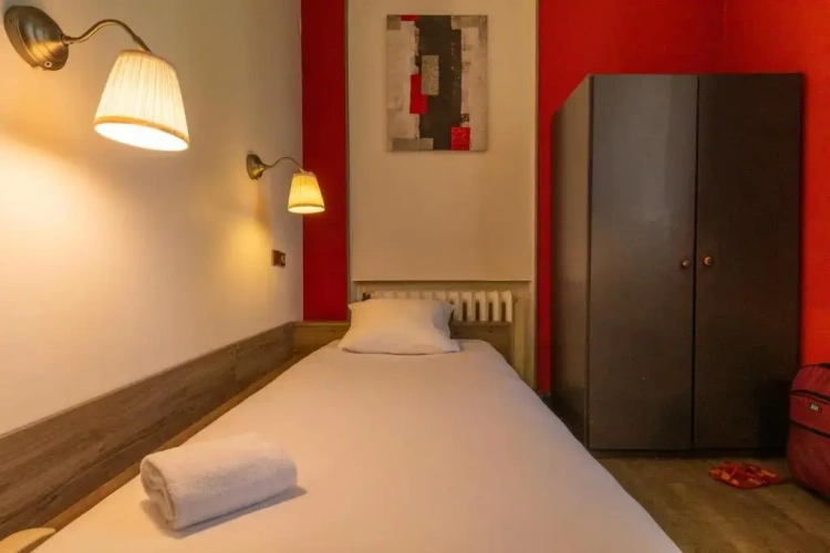 Standard Single room