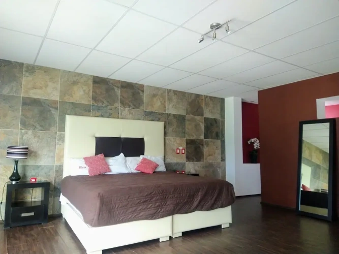 Royal room