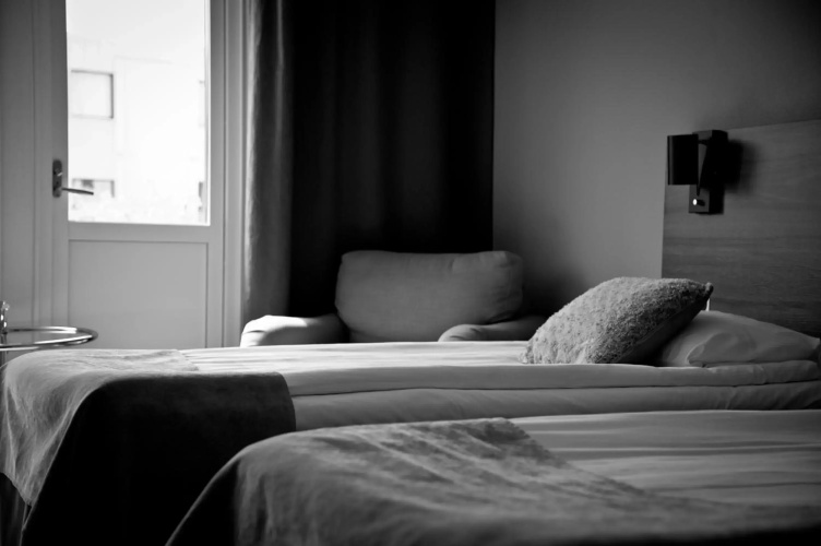 Apple Hotel