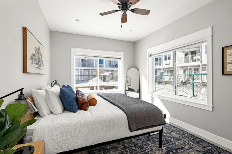Dragestil 715 Duluth Condos