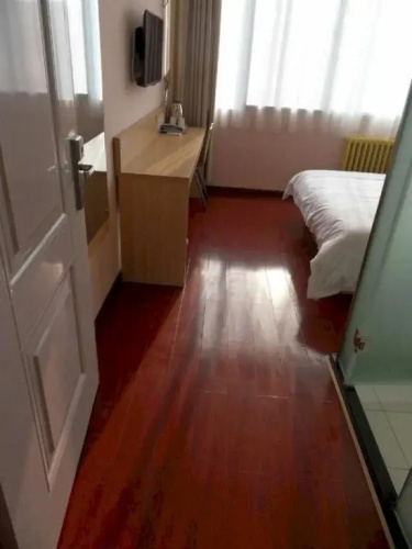 Comfortable Hotels Dezhou Canal