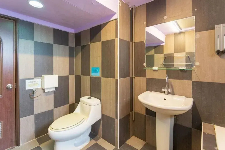 Easy Stay Hostel